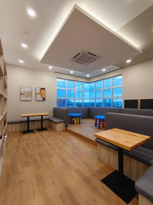 A1403 Jb City Sks Habitat Larkin 2Br 6Pax 100Mbps Netflix!! By Stay Johor Bahru Zewnętrze zdjęcie