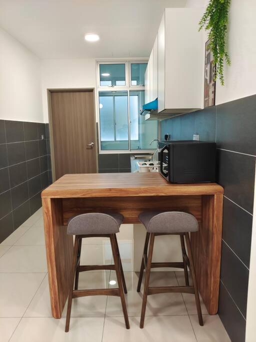A1403 Jb City Sks Habitat Larkin 2Br 6Pax 100Mbps Netflix!! By Stay Johor Bahru Zewnętrze zdjęcie